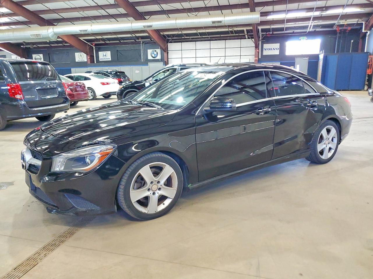 Salvage Mercedes-Benz Cla-class Image