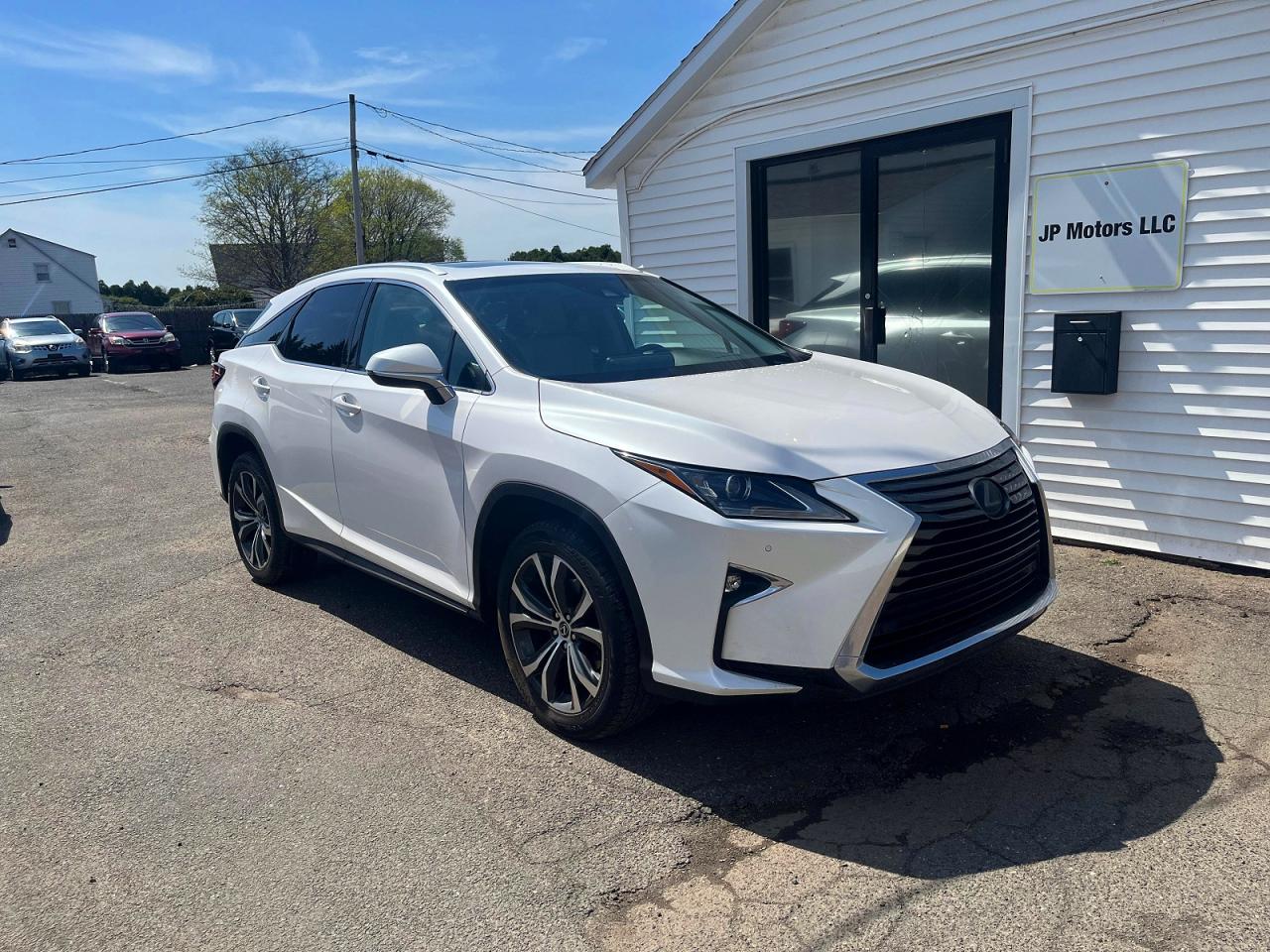 Lexus RX Base