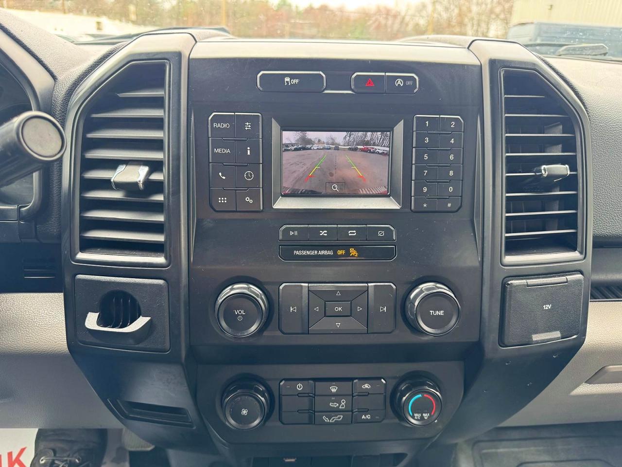 GMC W-series W35042