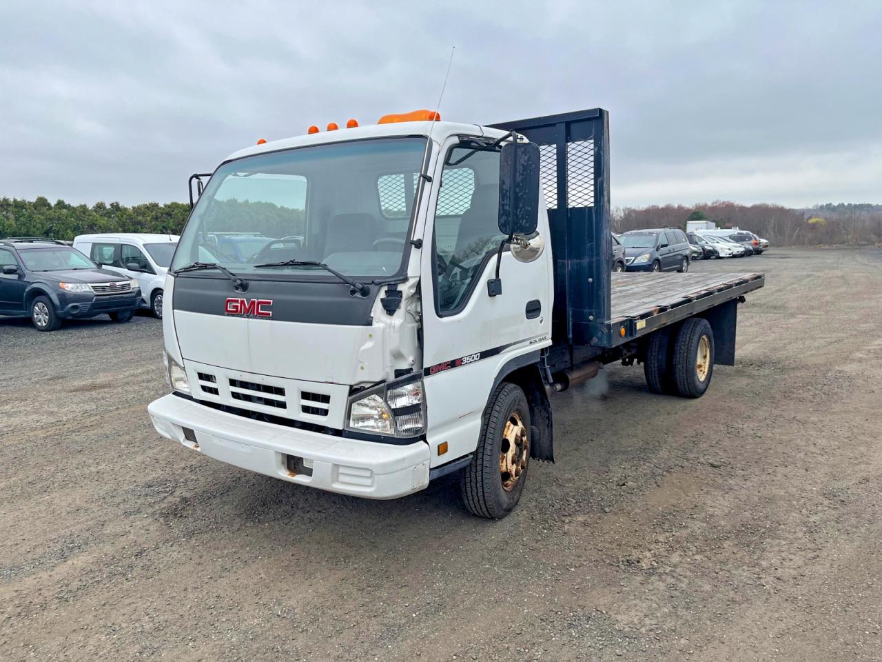 Salvage GMC W-series Image