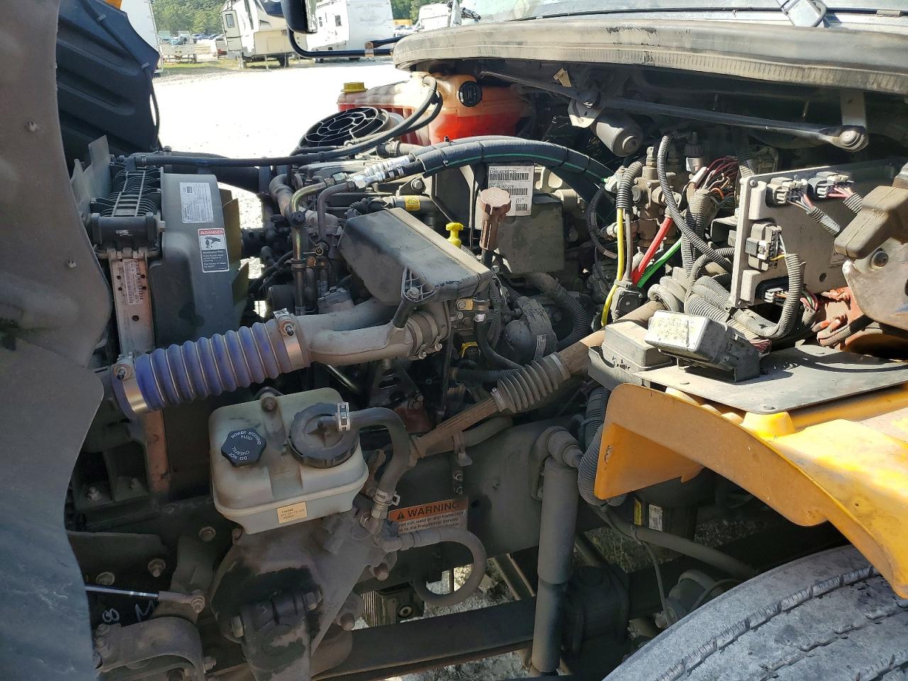 Freightliner Chassis B2b