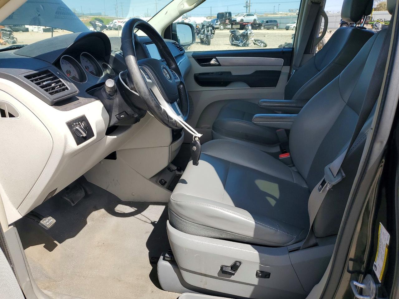 Volkswagen Routan