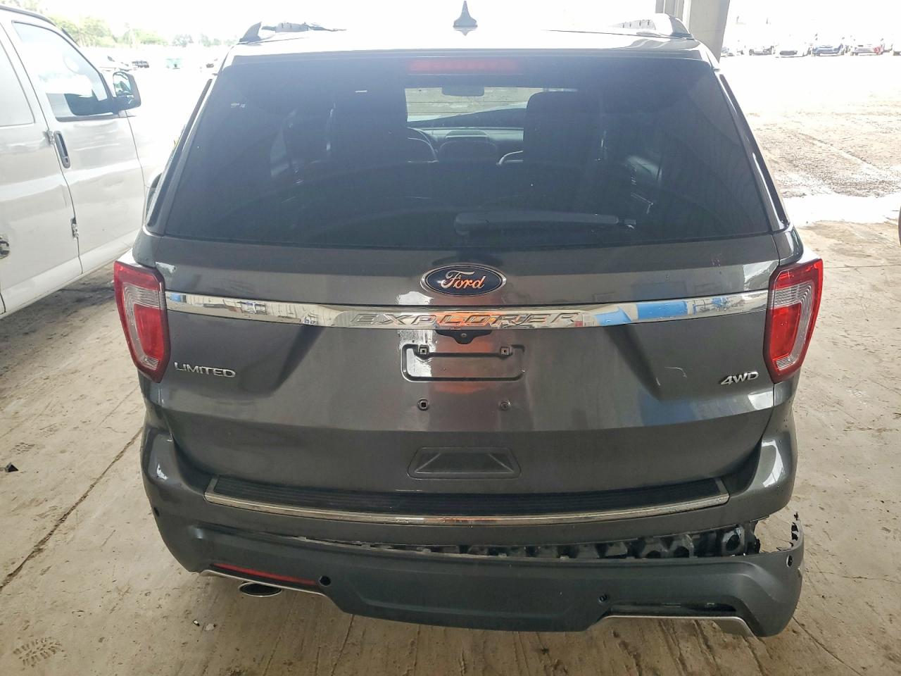 Ford Explorer Limited