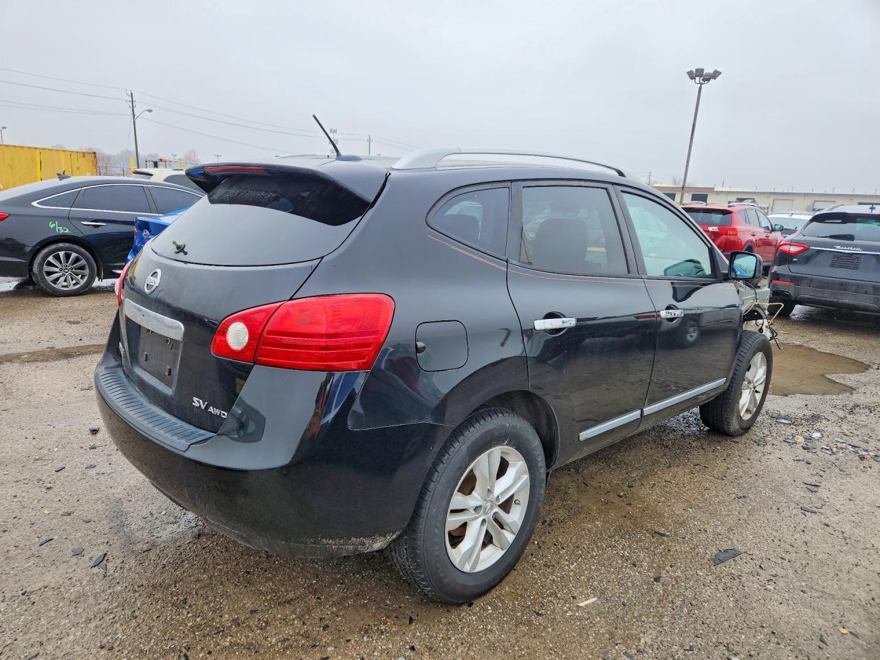 Nissan Rogue S