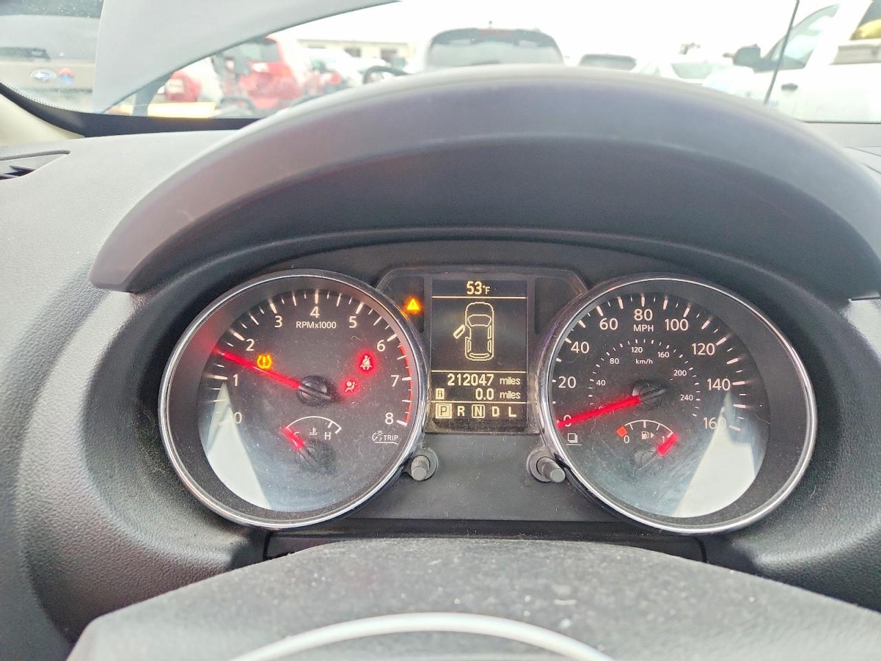 Nissan Rogue S