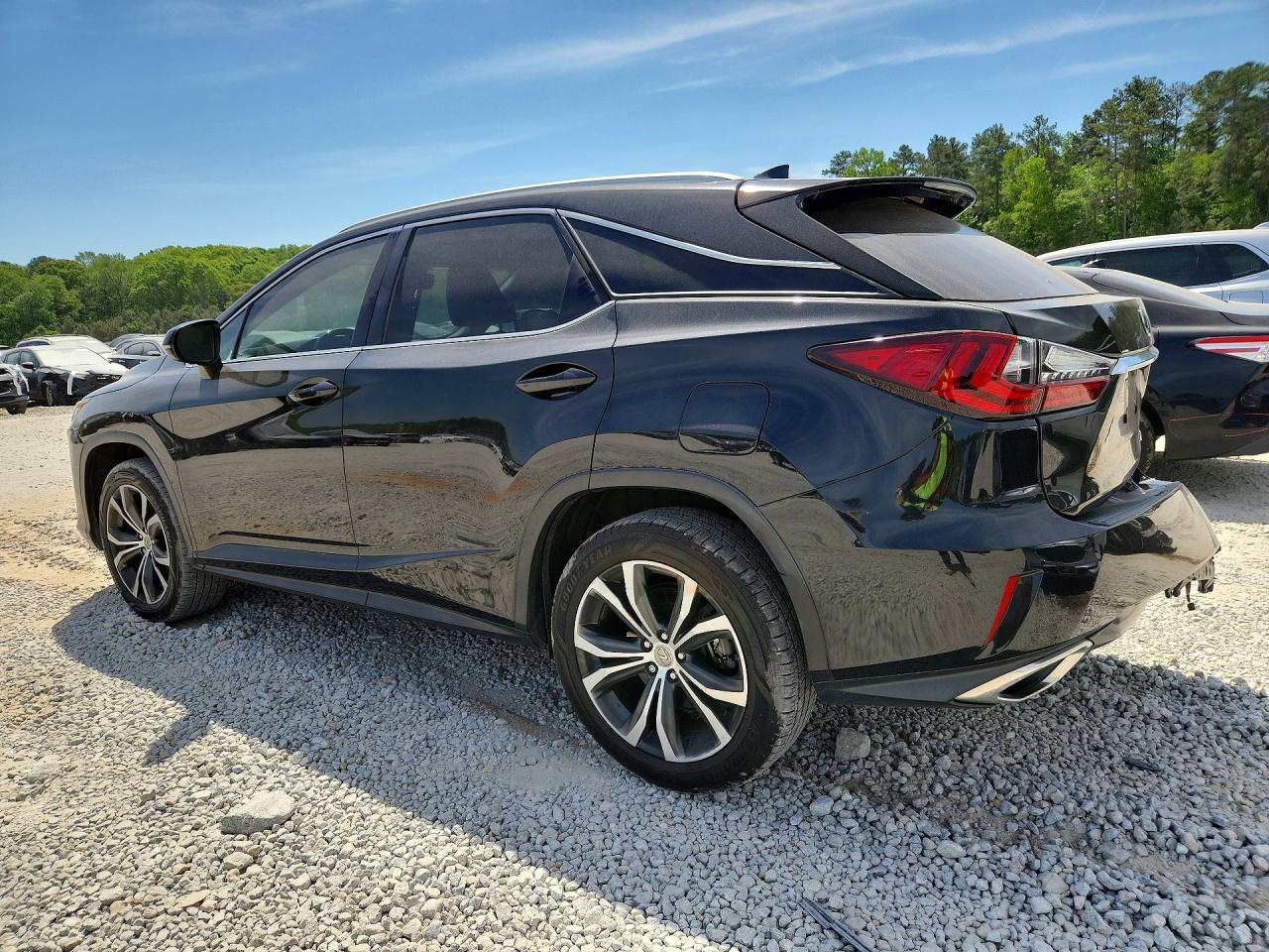 Lexus RX Base