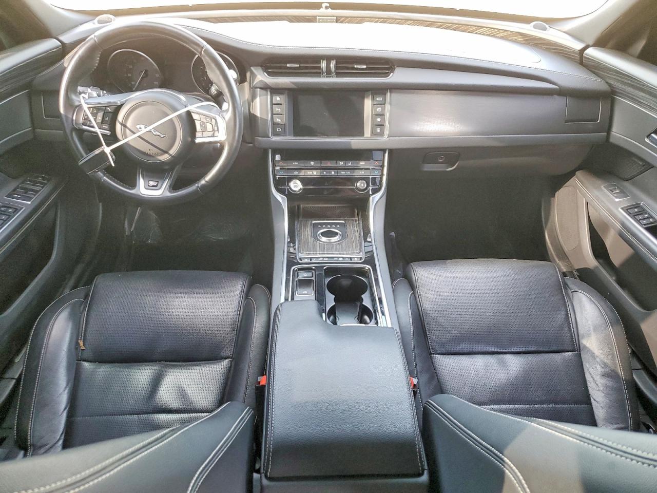 Jaguar XF S