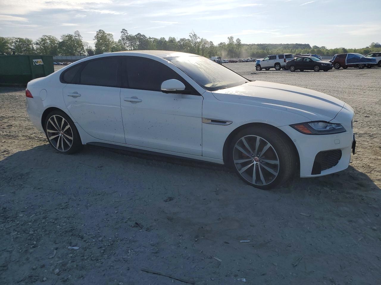 Jaguar XF S