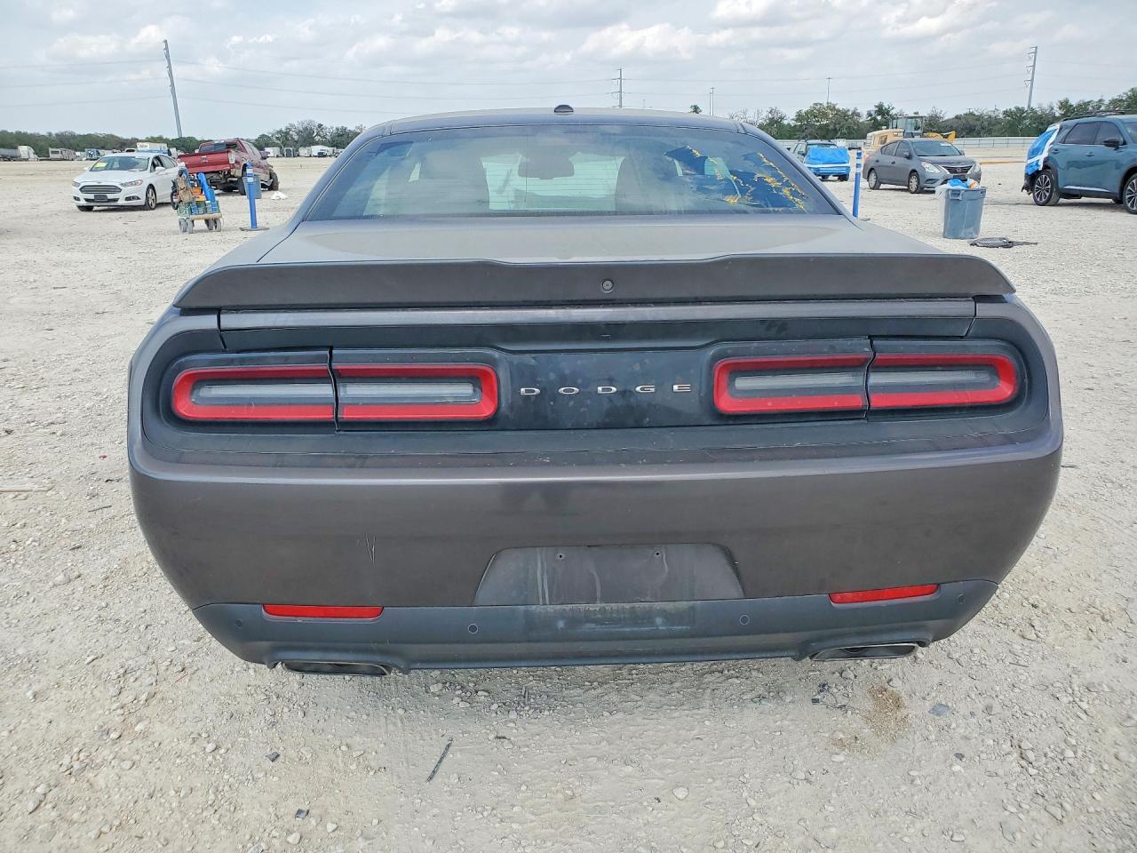 Dodge Challenger R