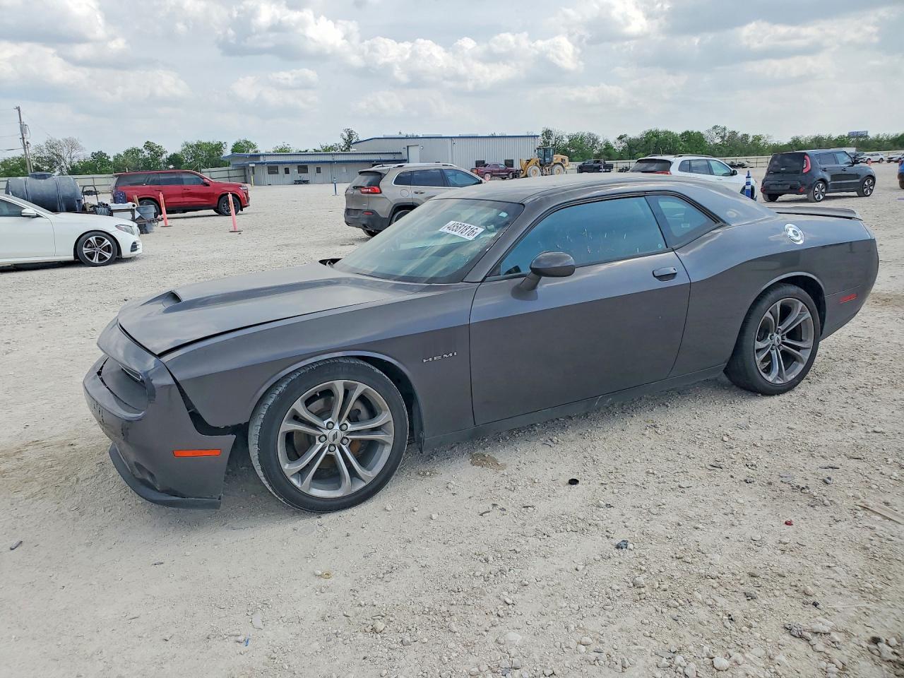 Salvage Dodge Challenger Image
