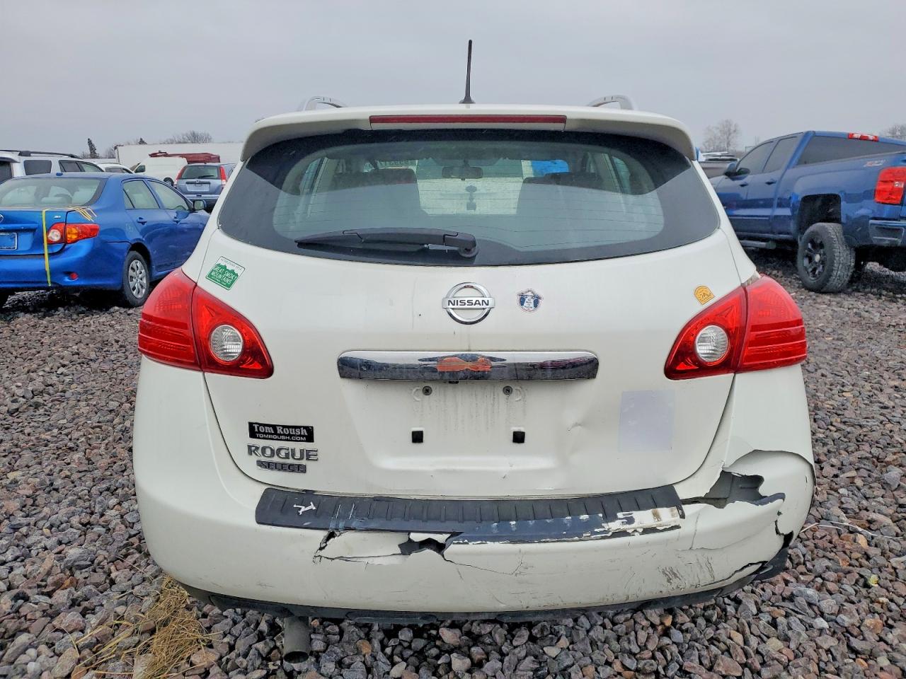 Nissan Rogue S