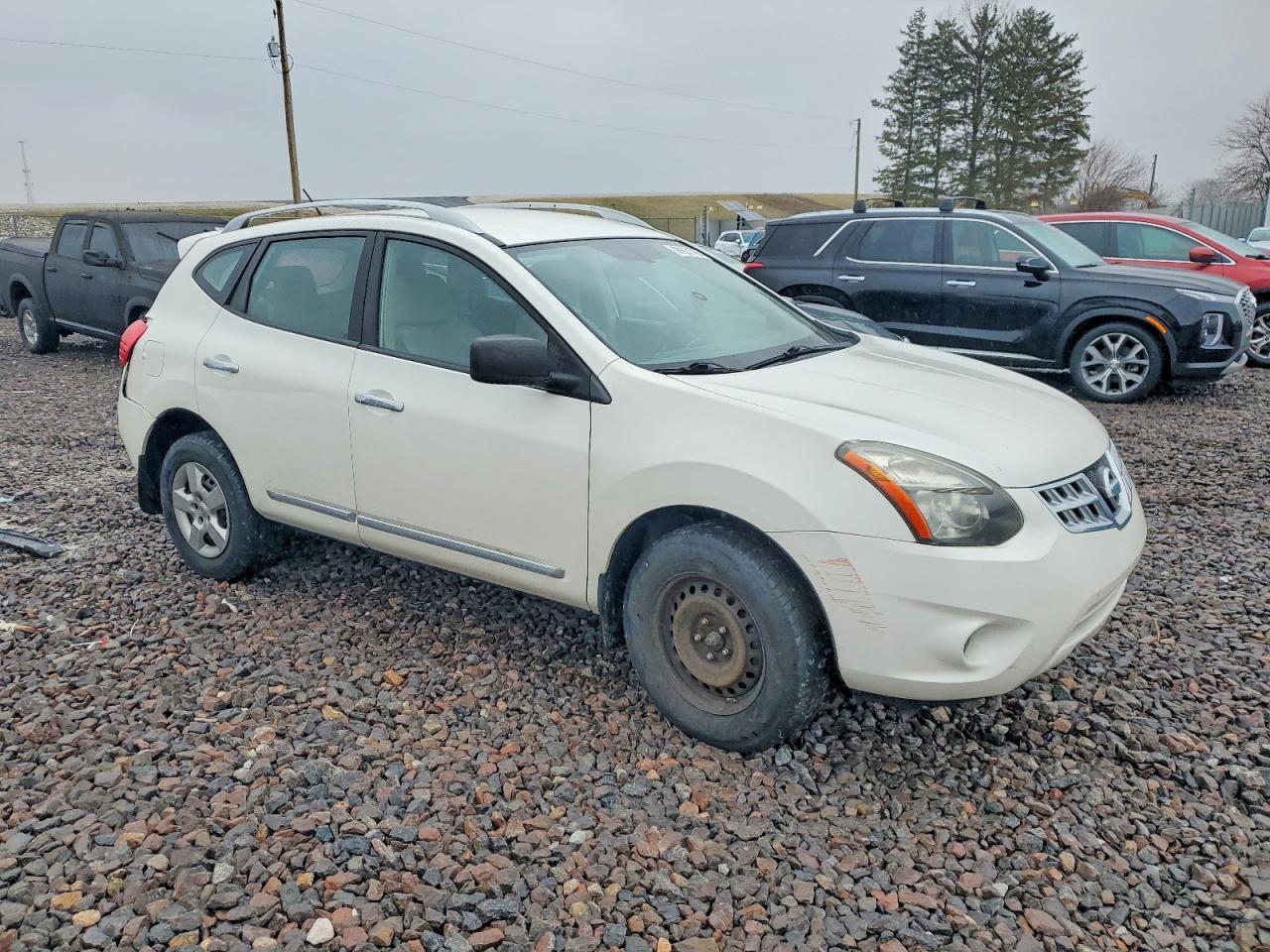 Nissan Rogue S