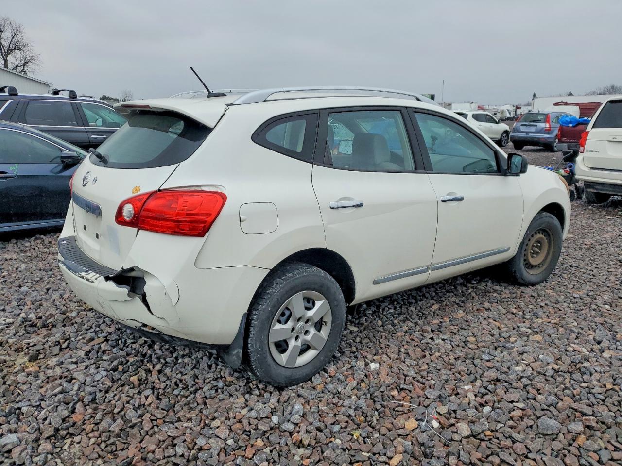 Nissan Rogue S