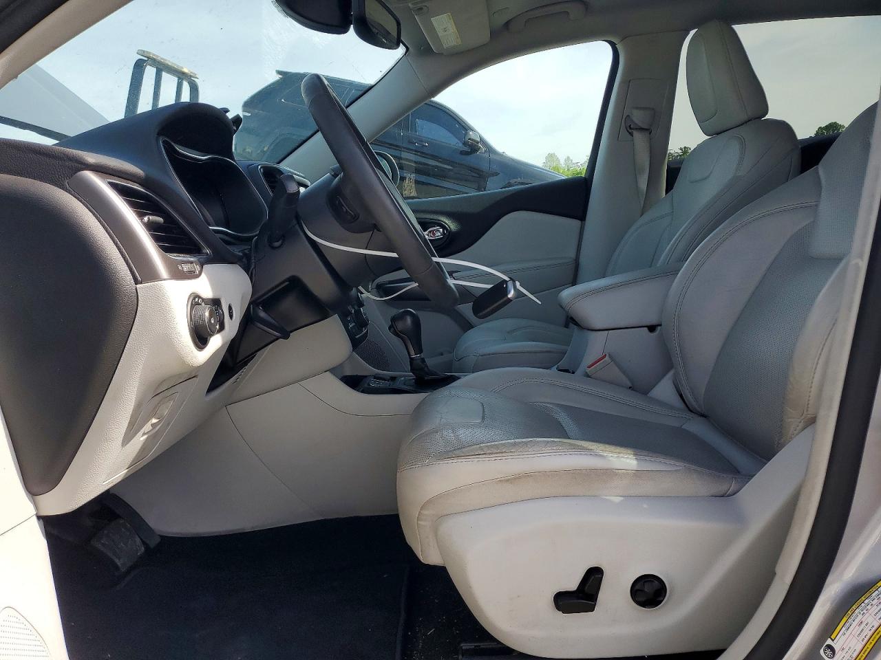 Jeep Cherokee Latitude Lux