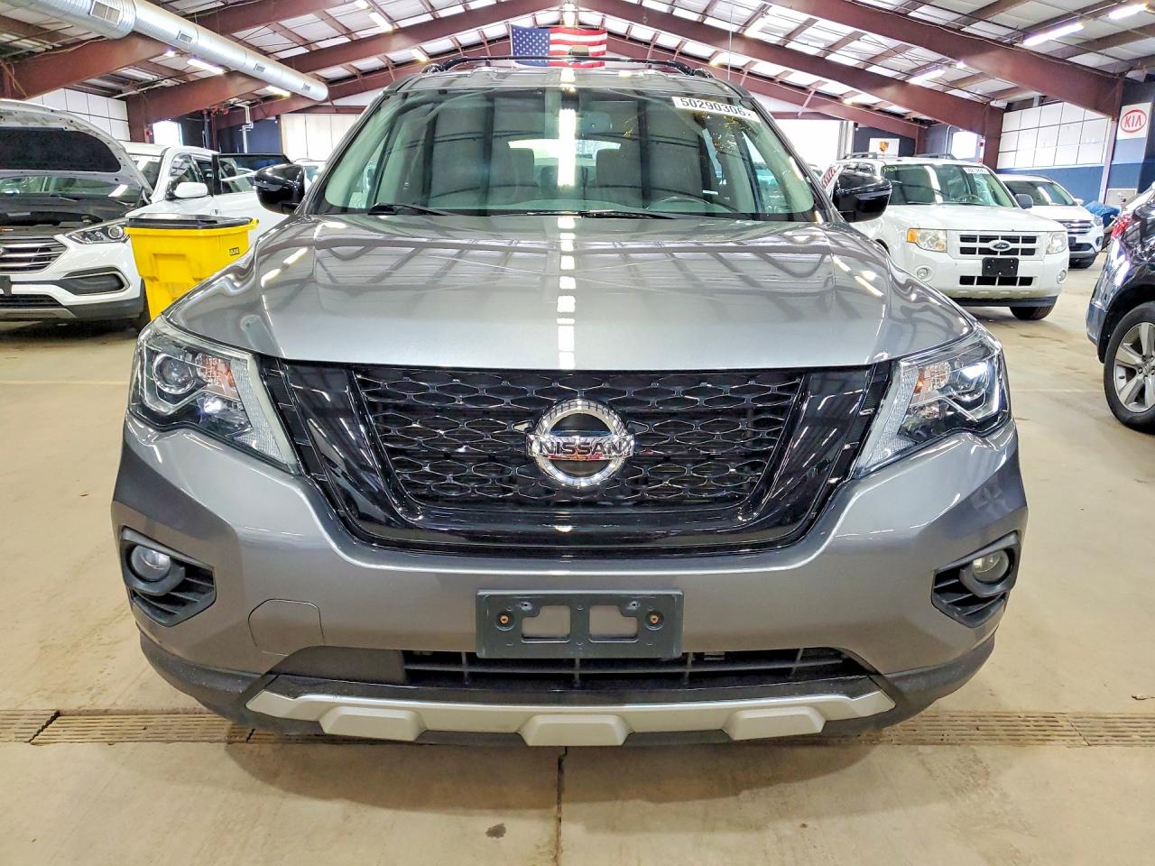 Nissan Pathfinder Sv