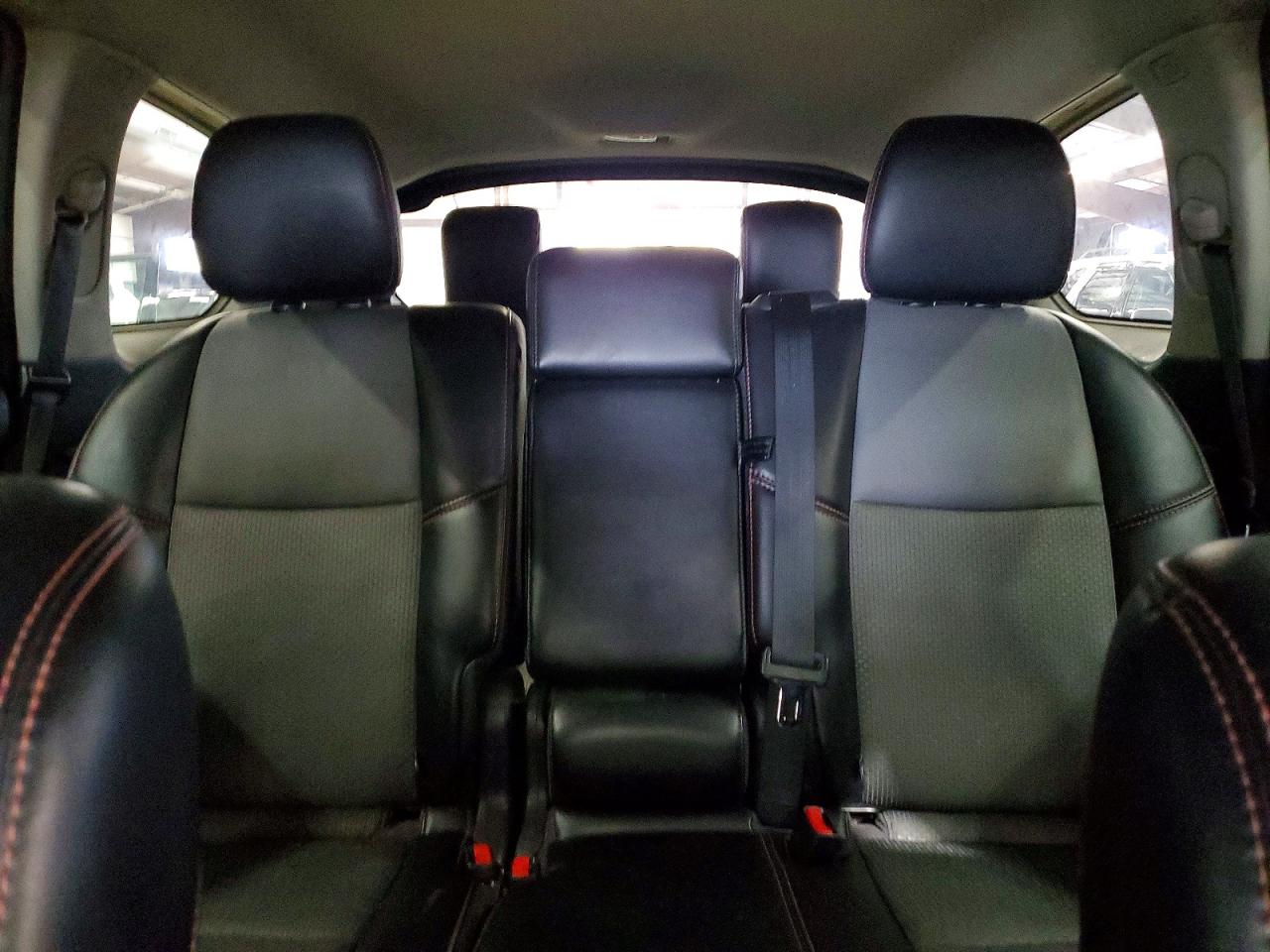 Nissan Pathfinder Sv