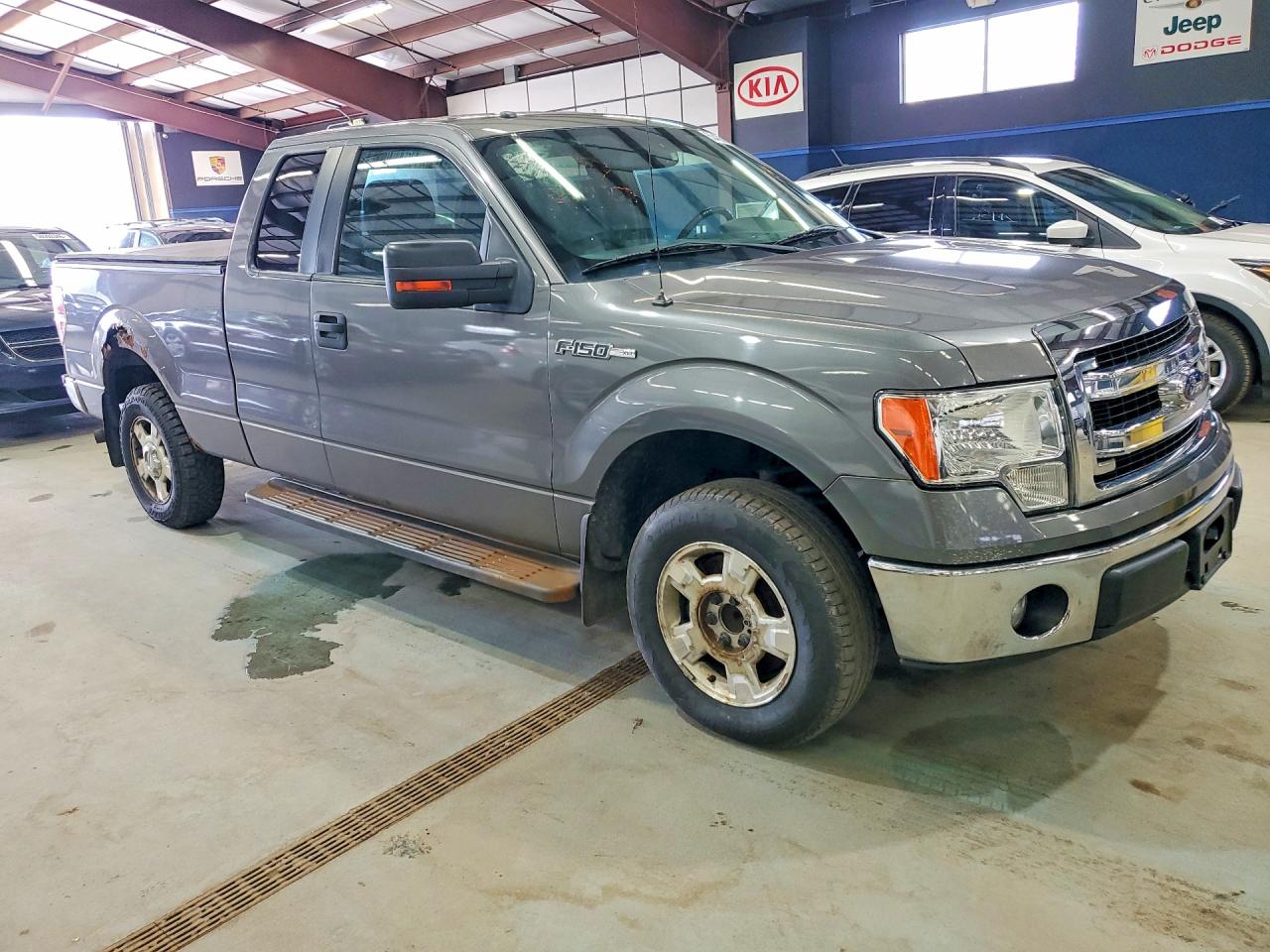 Ford F-150 Super Cab