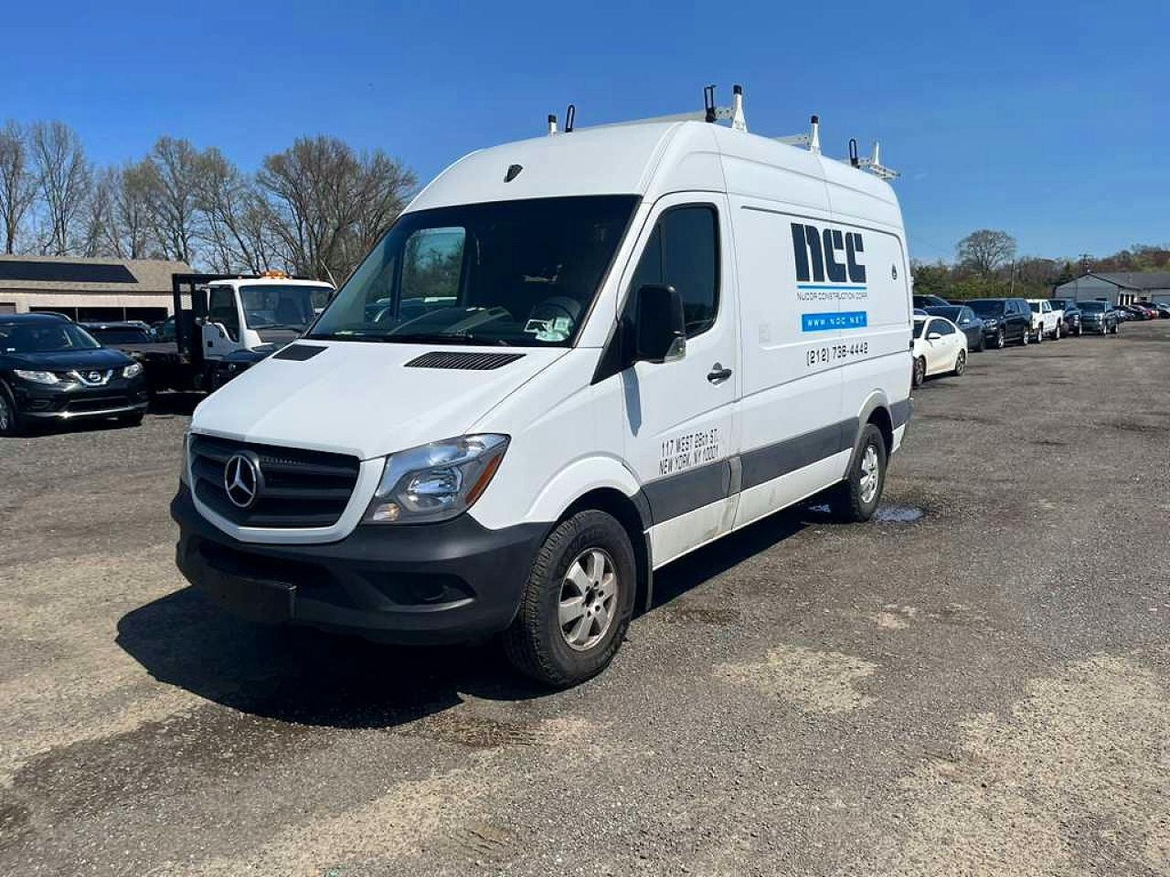 Salvage Mercedes-Benz Sprinter Image