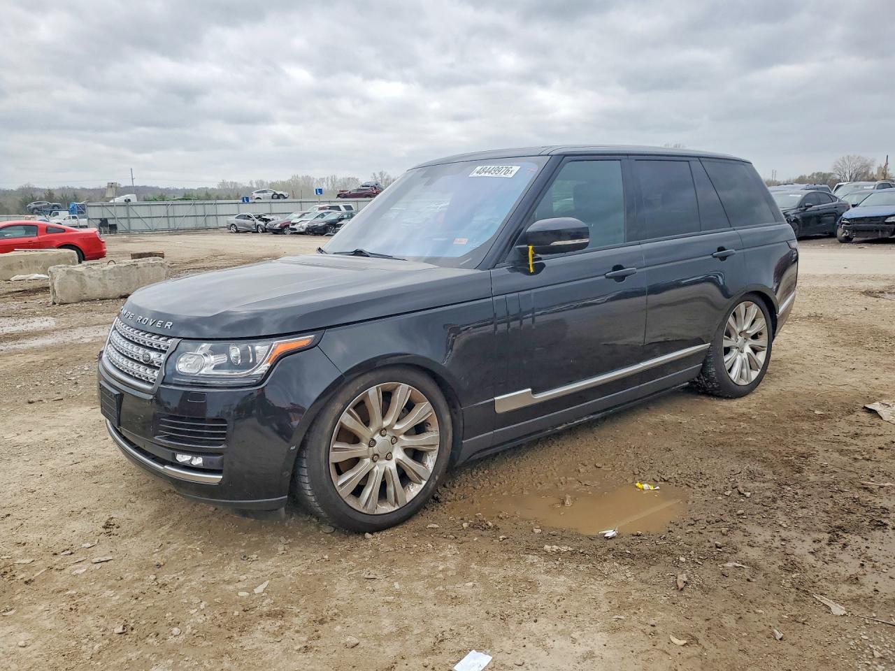 Salvage Land Rover Range Rover Image