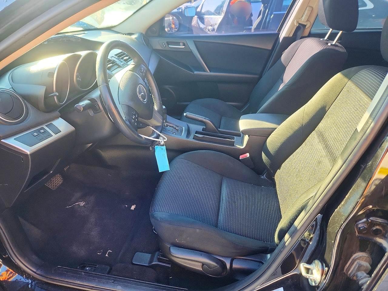 Mazda 3 I