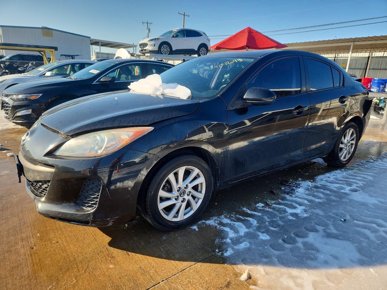 Salvage Mazda 3 Image