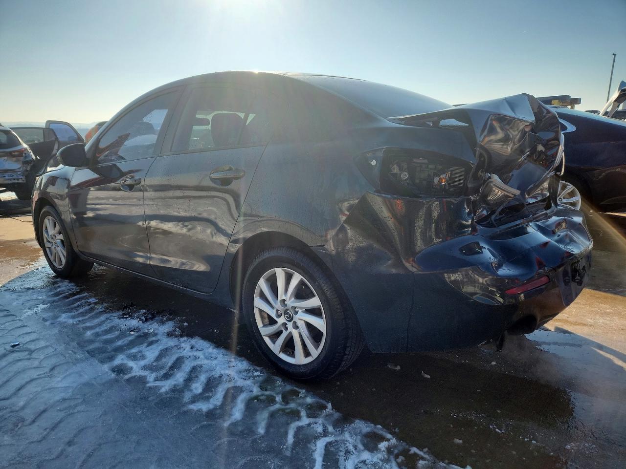 Mazda 3 I