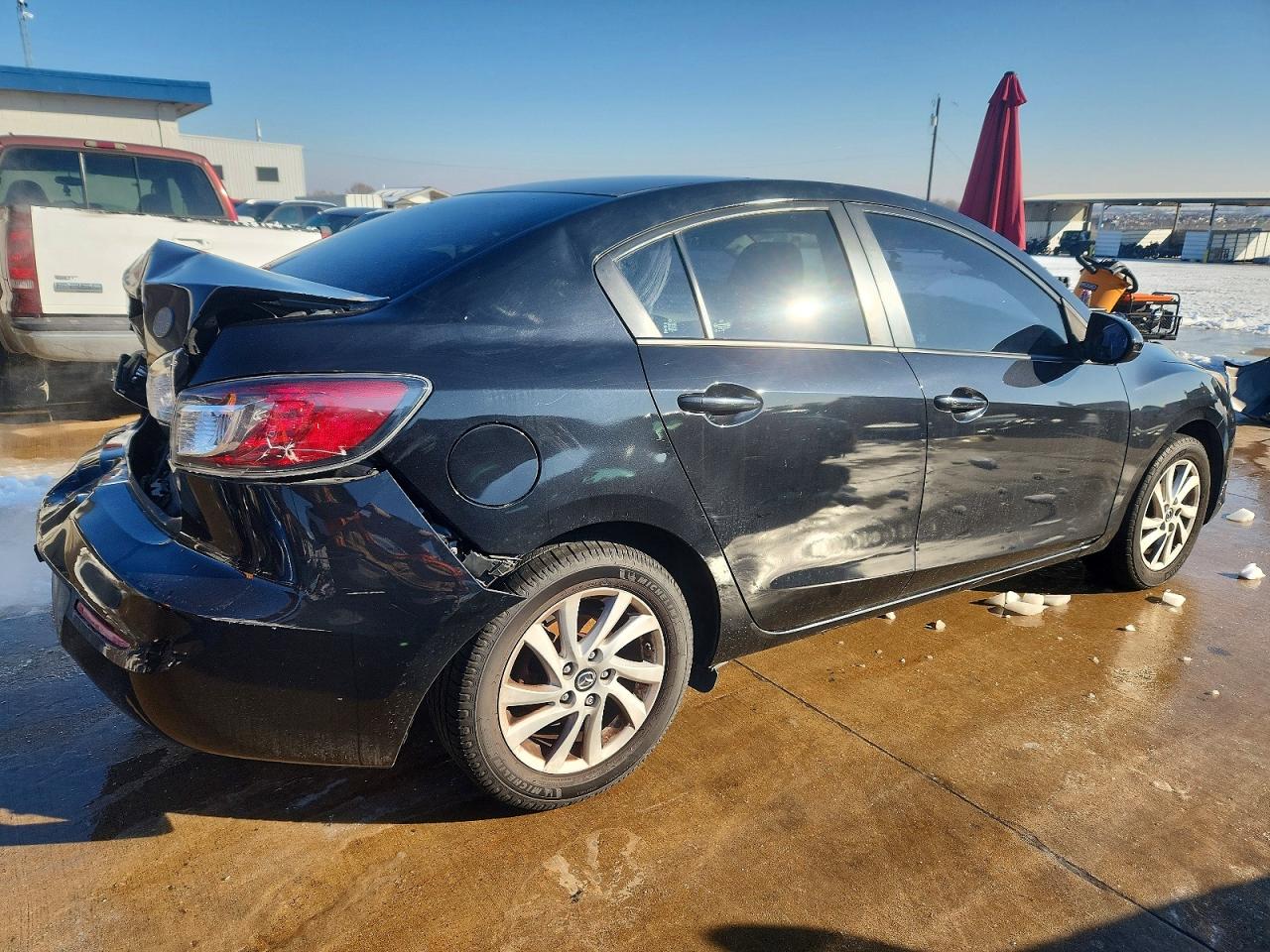 Mazda 3 I