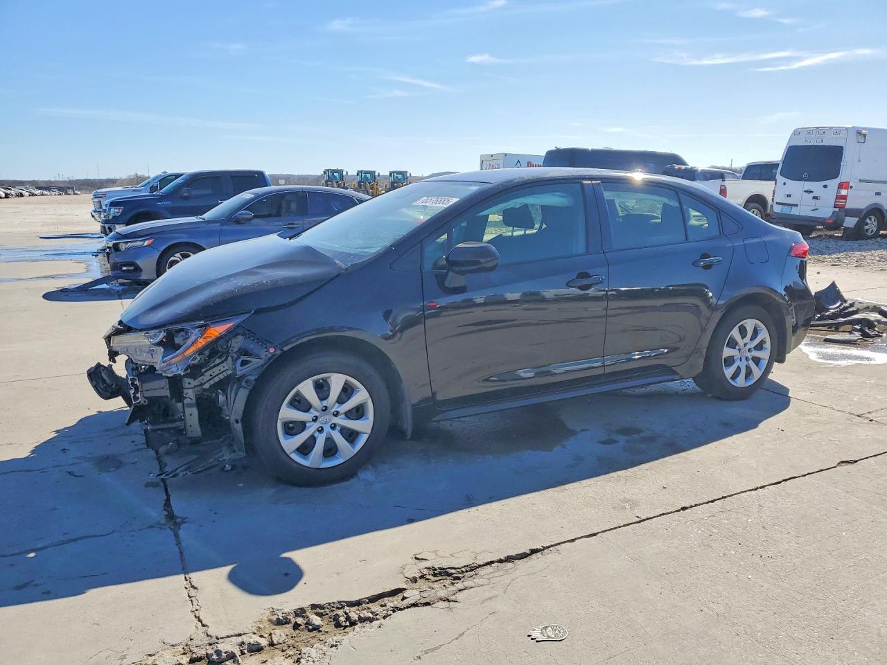 Salvage Toyota Corolla Image