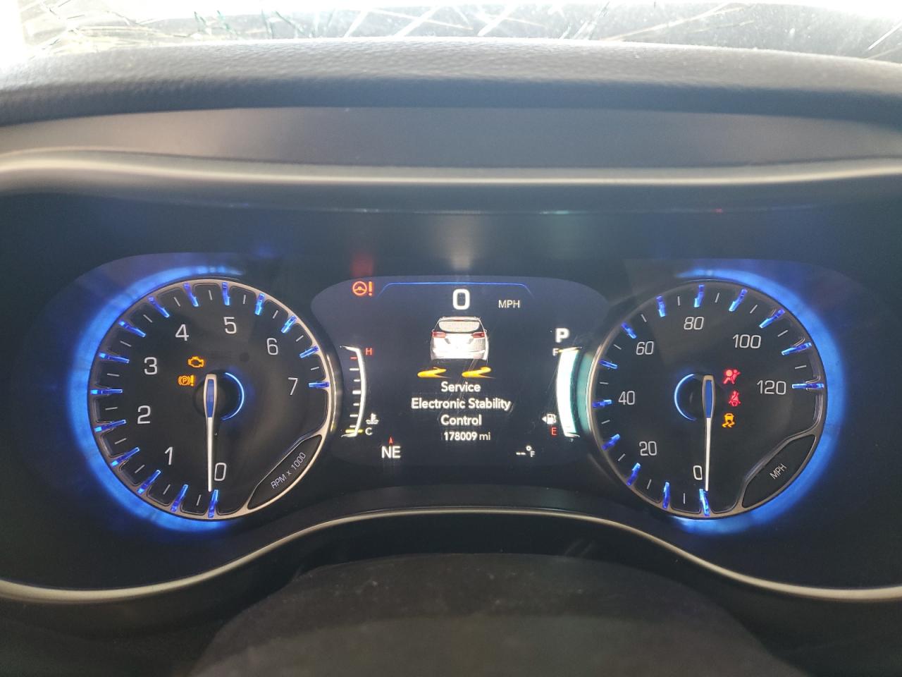 Chrysler Pacifica Limited
