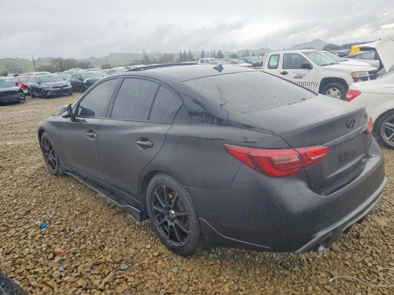 INFINITI Q50 Luxe