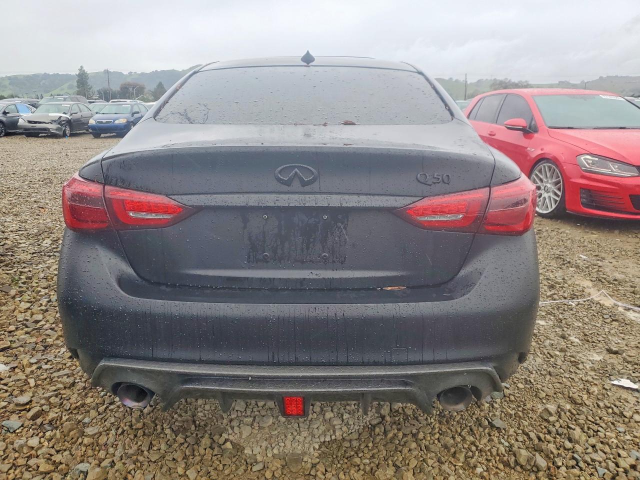 INFINITI Q50 Luxe