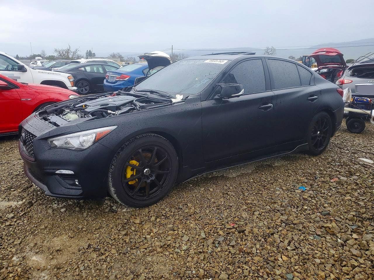 Salvage INFINITI Q50 Image