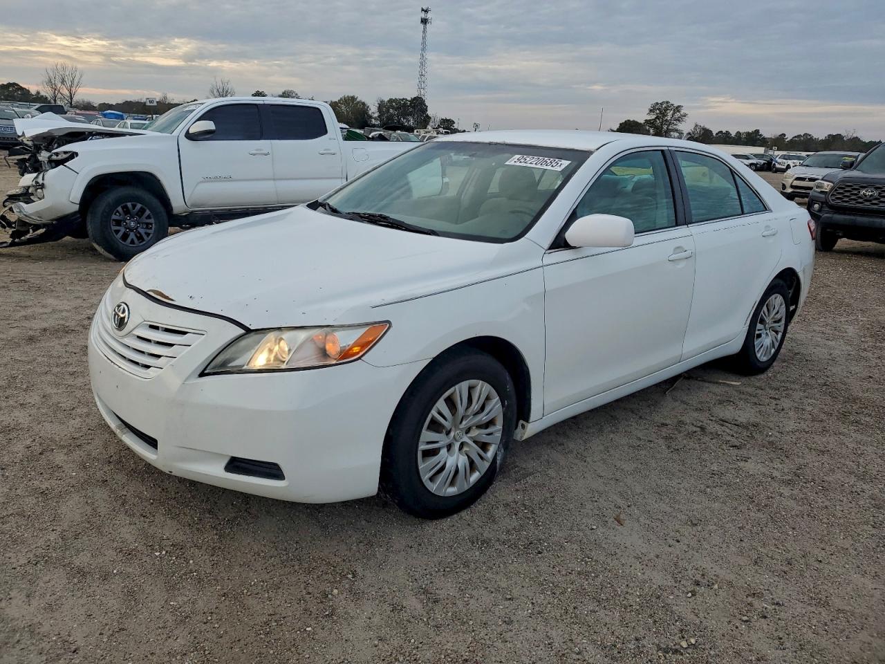 Salvage Toyota Camry Image