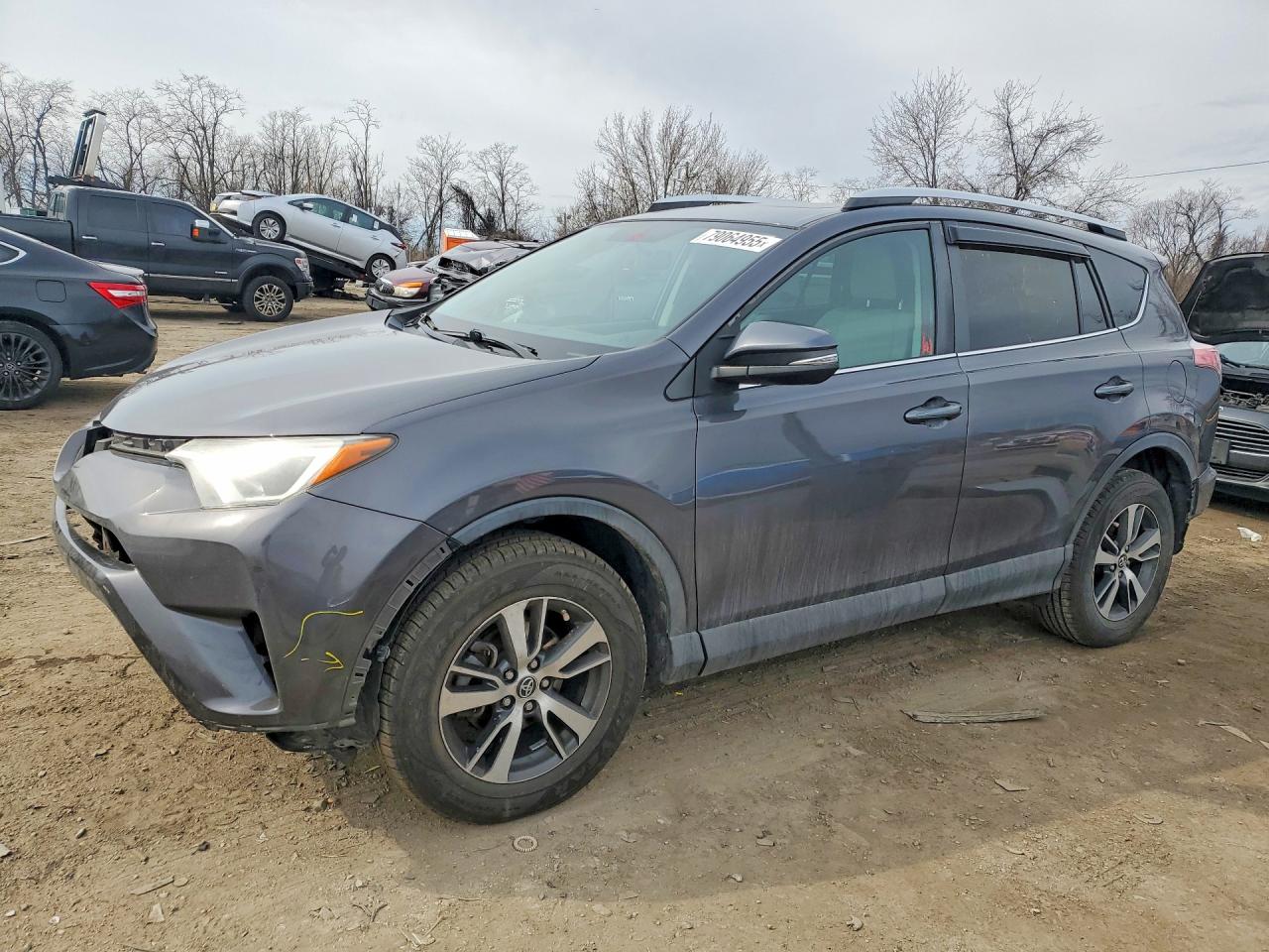 Salvage Toyota RAV4 Image