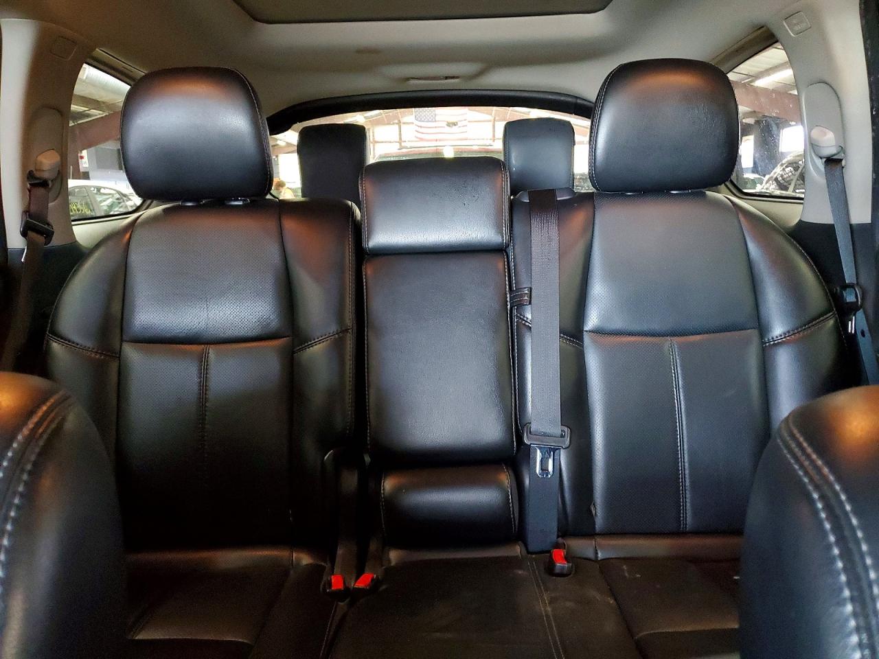 Nissan Pathfinder Platinum