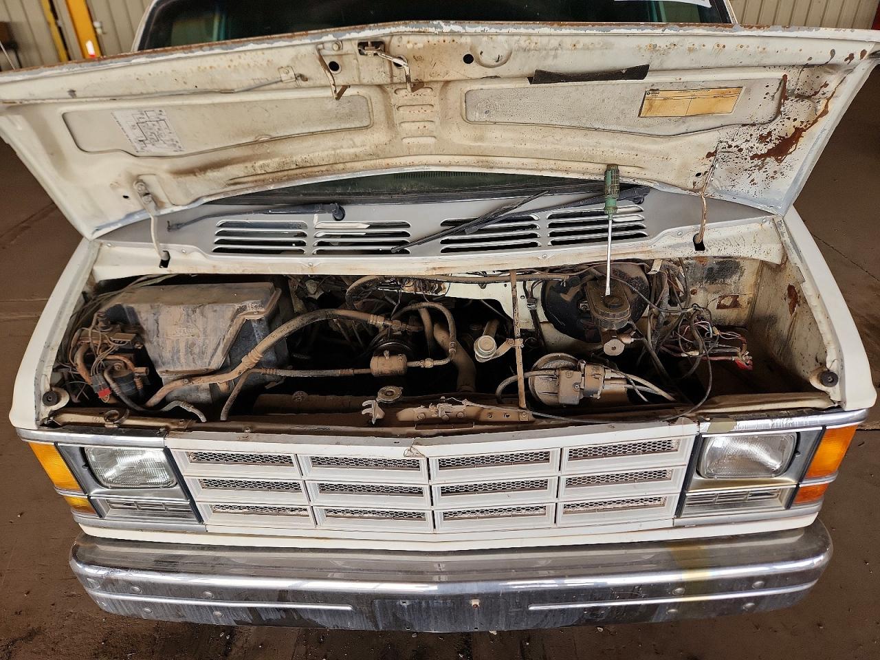 Dodge B Series B350