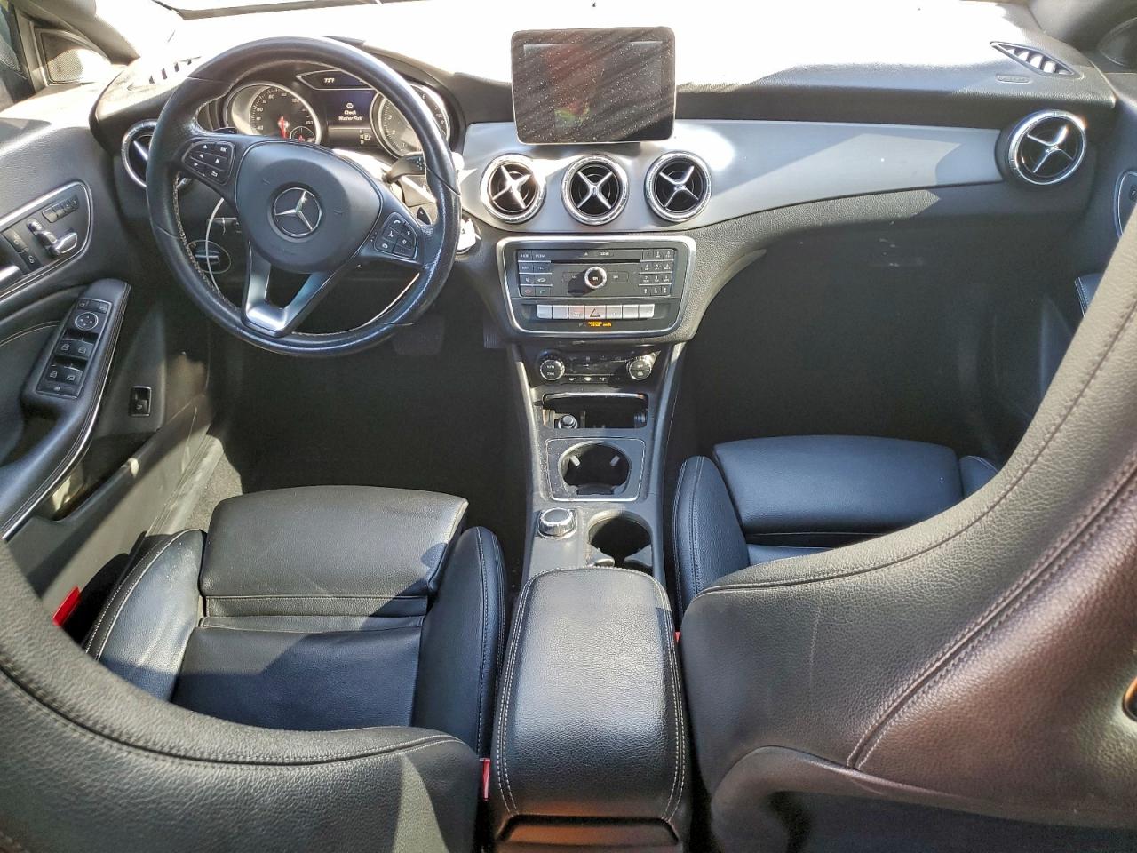 Mercedes-Benz Cla-class 250