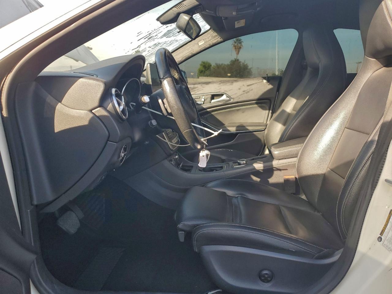 Mercedes-Benz Cla-class 250