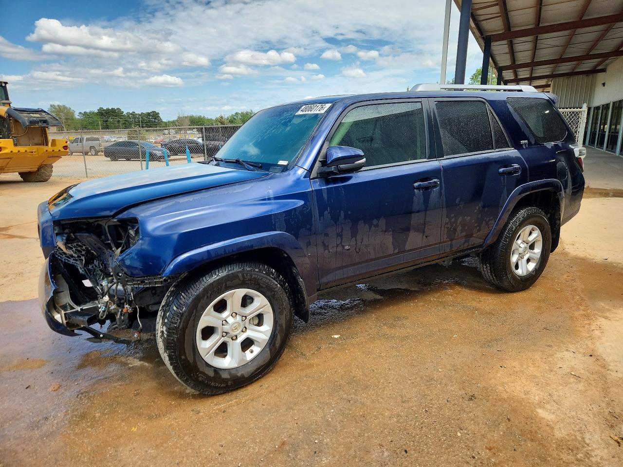 Salvage Toyota 4Runner Image