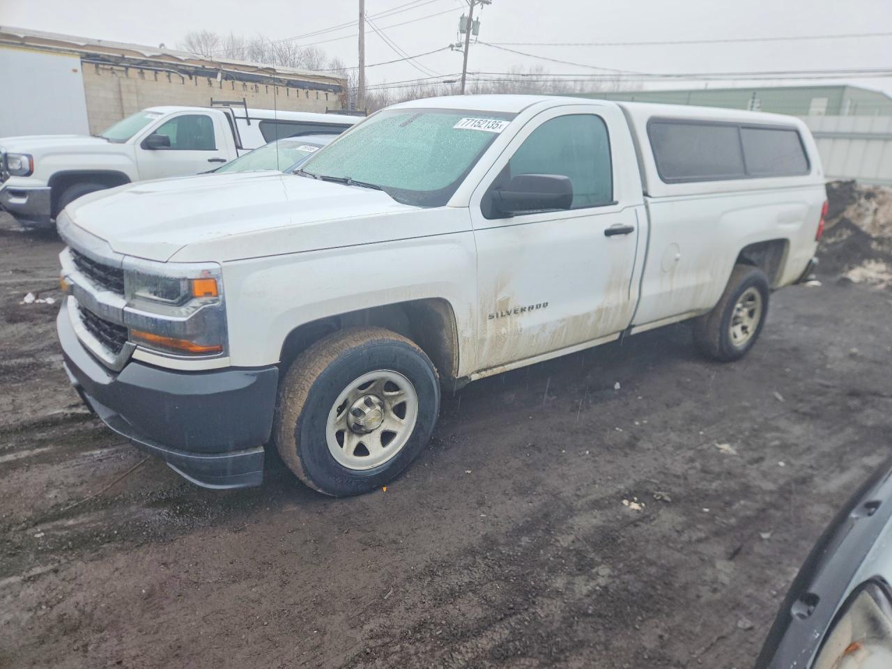 Salvage Chevrolet Silverado Image