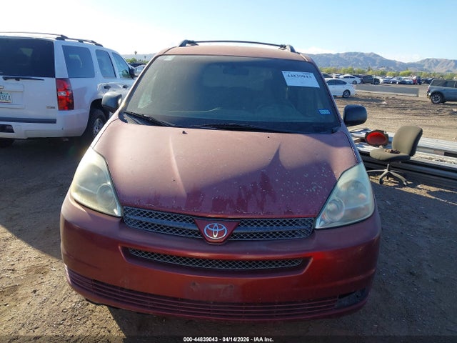 Toyota Sienna Le