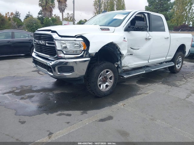 Ram 2500 Big Horn  4x4 6'4 Box