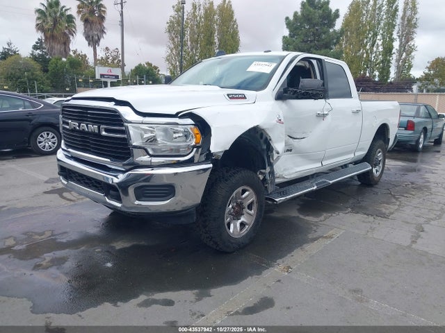 Ram 2500 Big Horn  4x4 6'4 Box