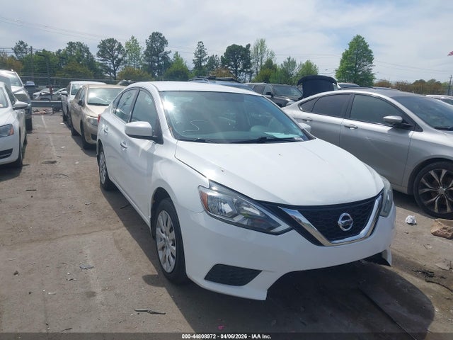 Salvage Nissan Sentra Image