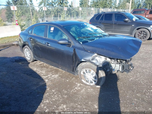 Salvage Kia Forte Image