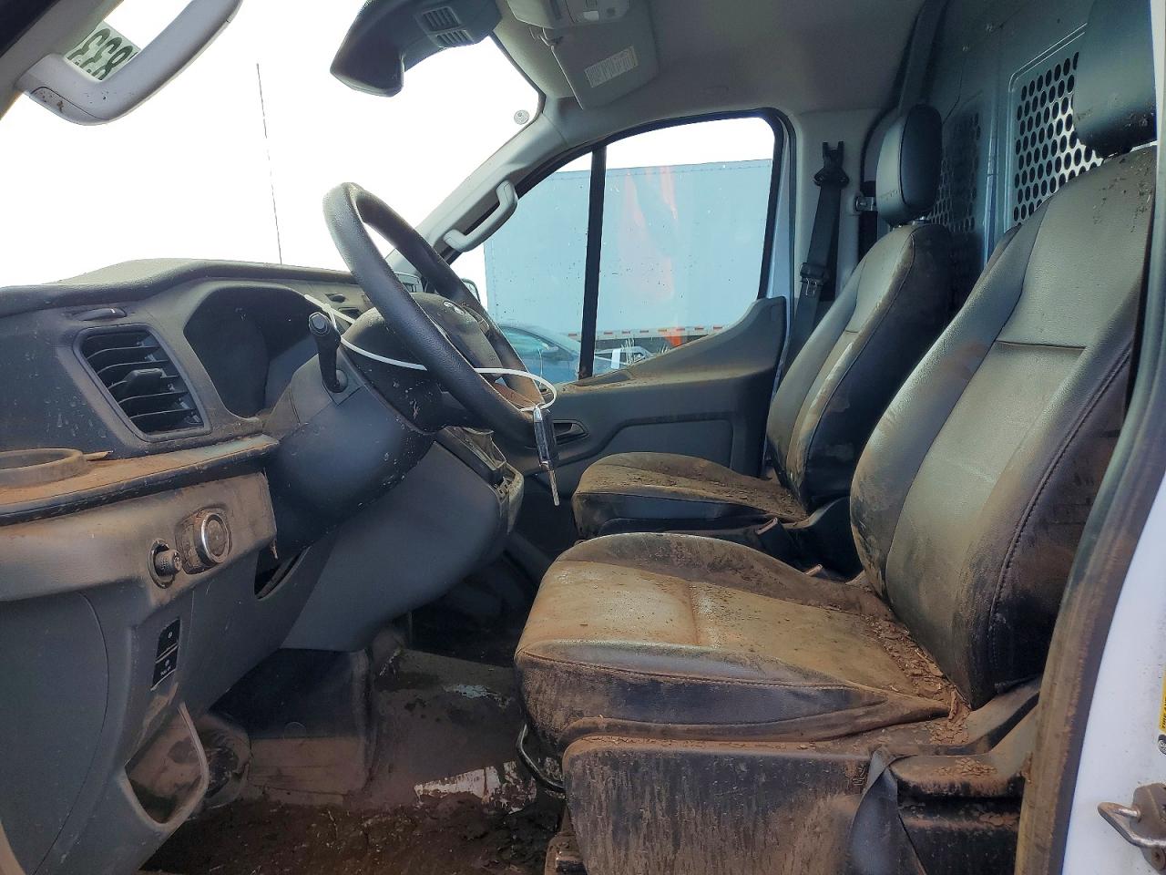Ford Transit T-150