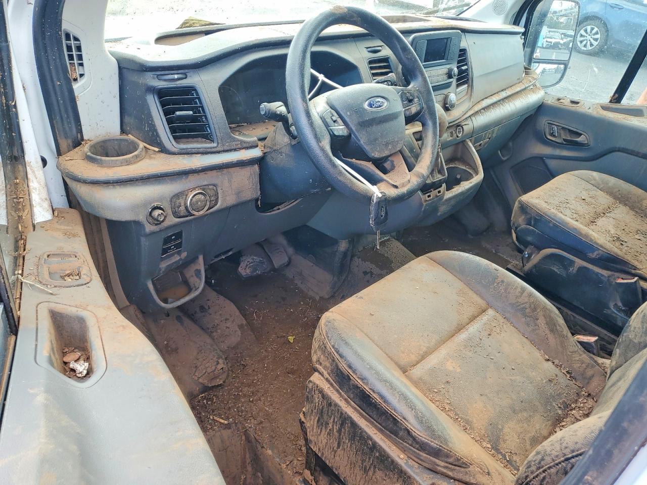 Ford Transit T-150