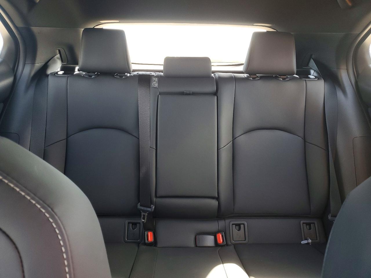 Lexus Ux 300h Base