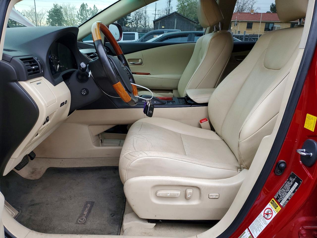 Lexus RX Base