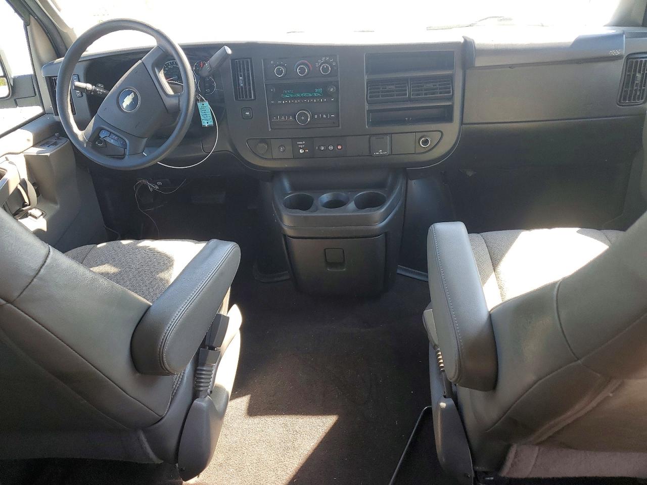 Chevrolet Express Ls